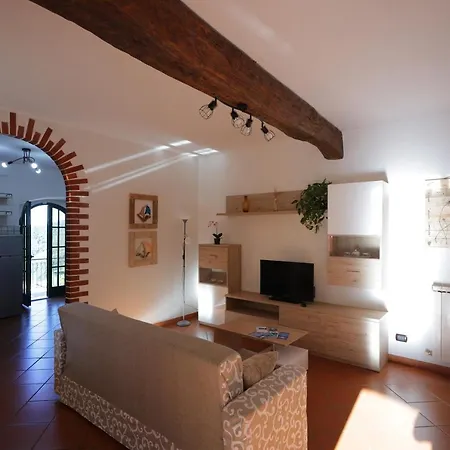 La Casa Col Portico Apartment