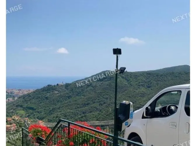 La Casa Col Portico Apartman Leivi