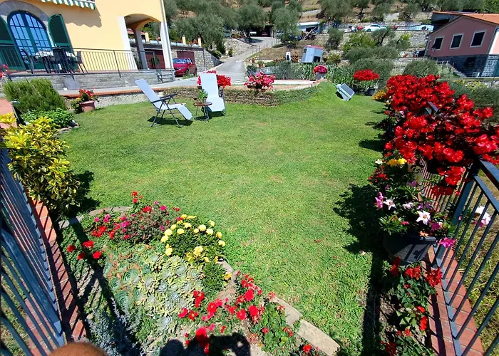 La Casa Col Portico Apartmán Leivi